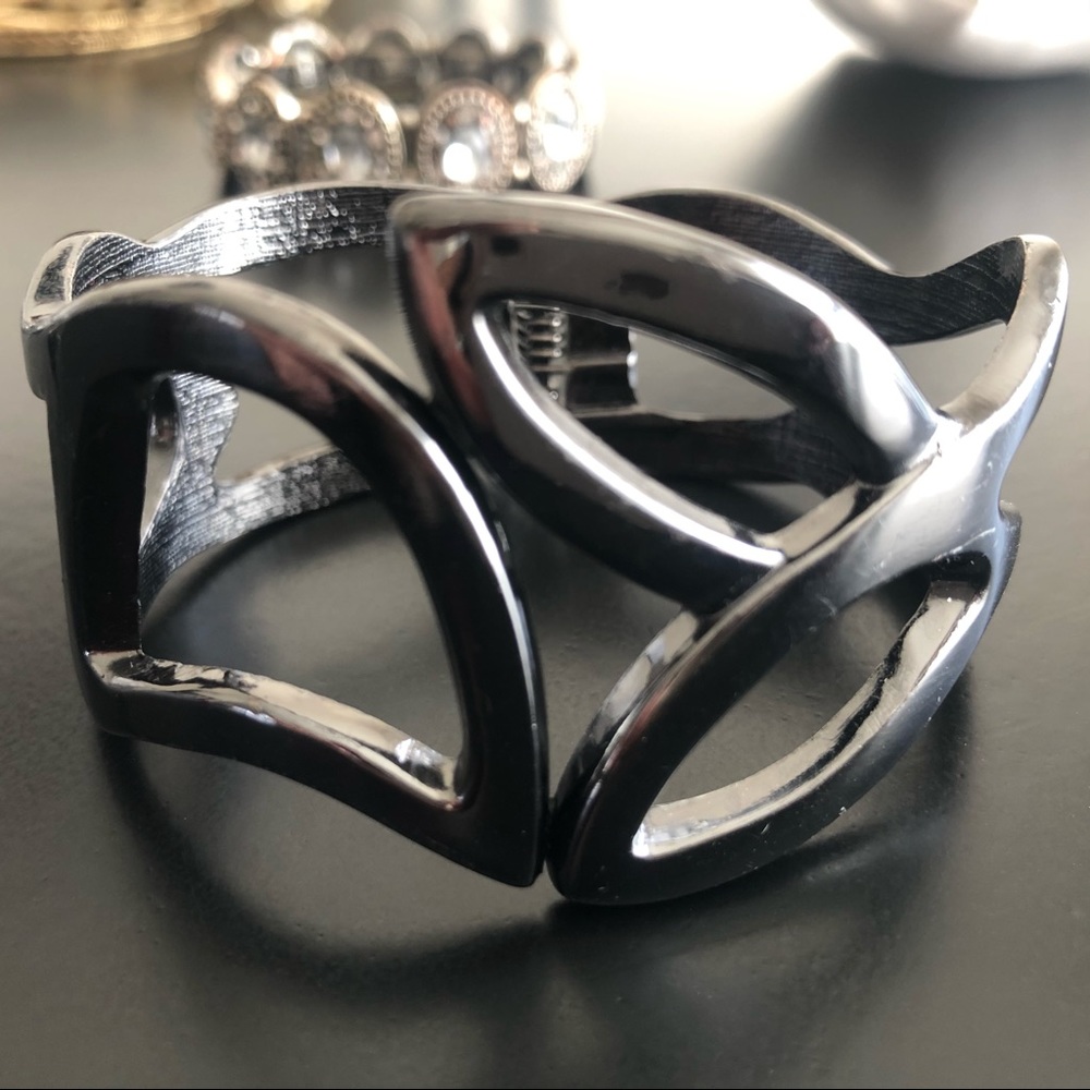 Hinged Bangle Bracelet